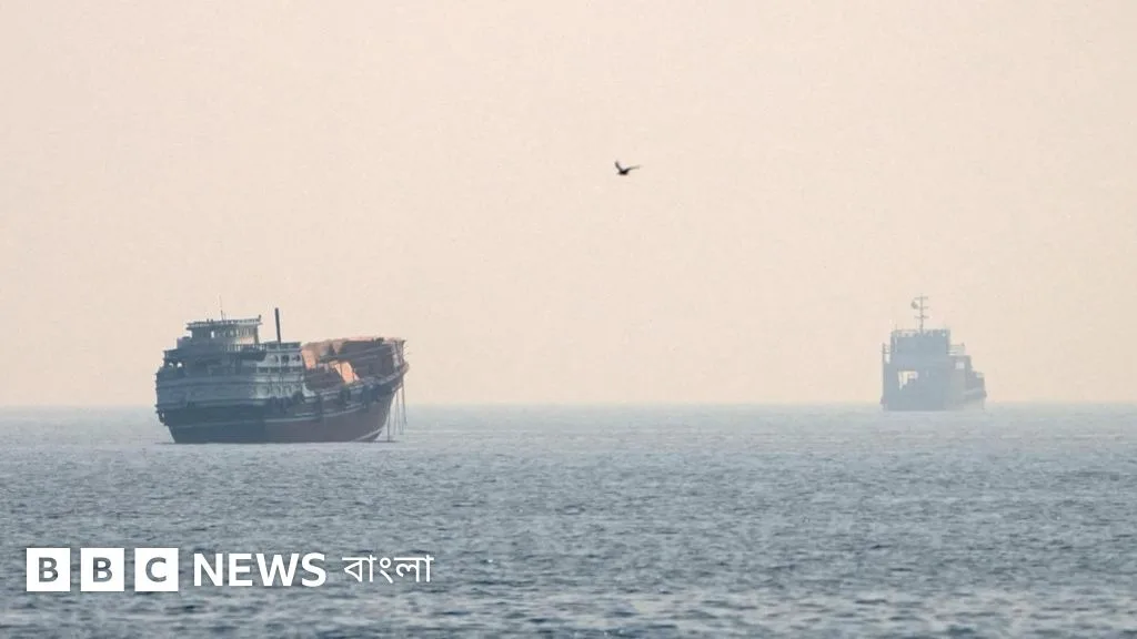 হরমুজ প্রণালিতে জাহাজে হামলার জেরে ইরানে যুক্তরাষ্ট্রের নতুন হামলা