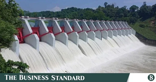 Kaptai Dam opens 16 gates two hours ahead of schedule