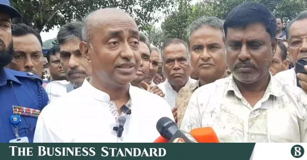 No market syndication will hold farmers hostage: Law Minister