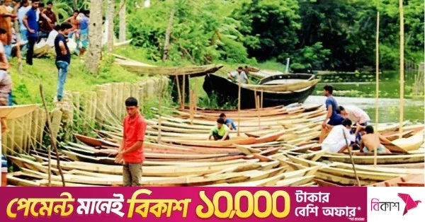 Century-old boat-building tradition thrives in Pirojpur's Nesarabad