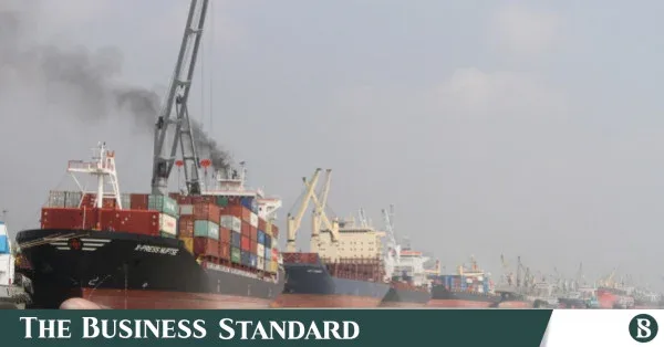Container vessel fined Tk34.5 lakh following pilot ladder accident at Ctg Port