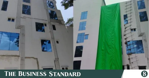 Cracks reappear in BPC's Tk60cr headquarters in Chattogram