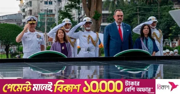 US Pacific Fleet Commander pays tribute at Shikha Anirban