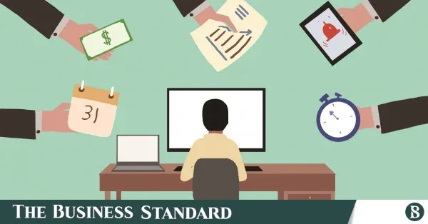 Government plans Tk683cr project to train over 50,000 youths in freelancing