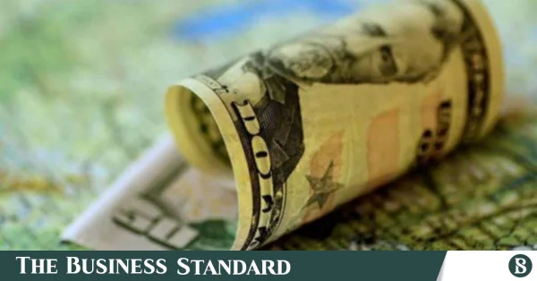 Forward-booking importers gain advantage as dollar rate climbs