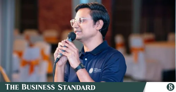 ডেভেলপার শিক্ষার প্রসারে কাজ করছেন বাংলাদেশি শিক্ষাবিদ সুমিত সাহা